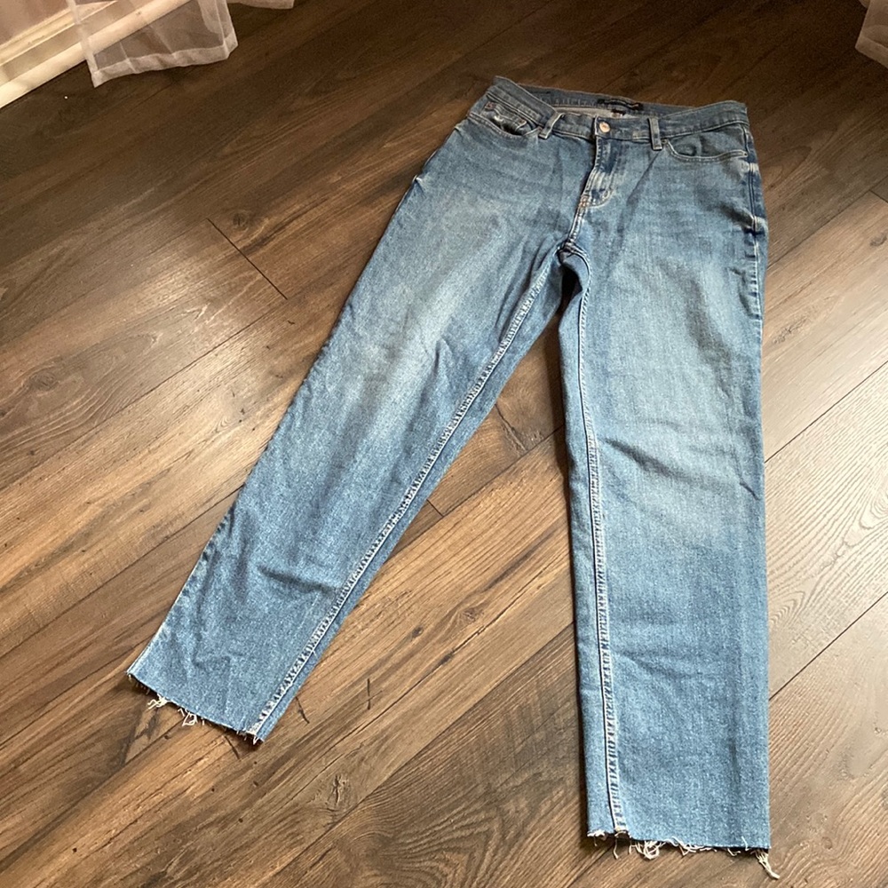Calvin Klein High Rise Mom Jeans - Picture 2 of 7